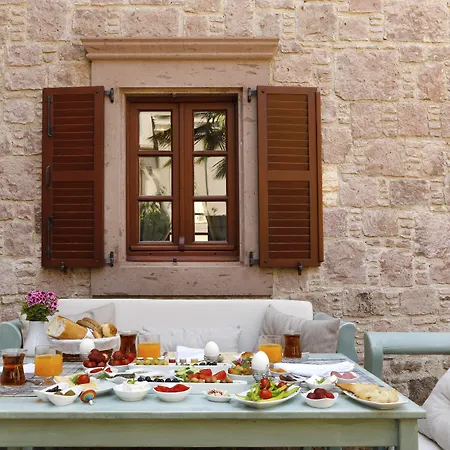 Yundantik Cunda Konaklari Alojamento de Acomodação e Pequeno-almoço 4*