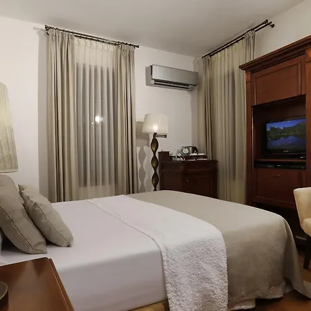 Yundantik Cunda Konaklari Bed and breakfast