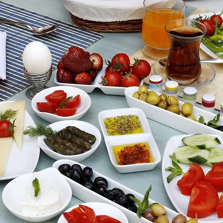 Yundantik Cunda Konaklari Bed and breakfast Ayvalı