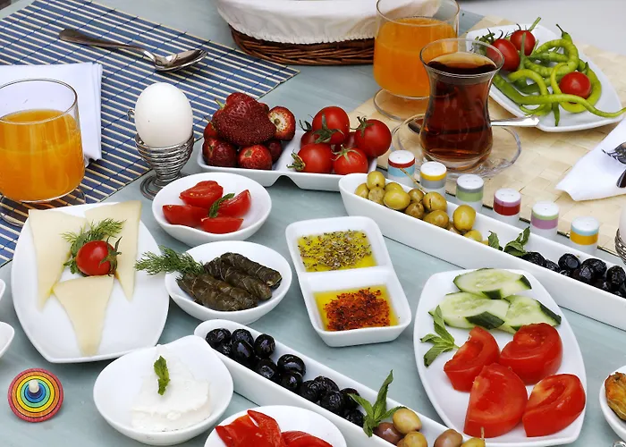 Yundantik Cunda Konaklari Ayvalı