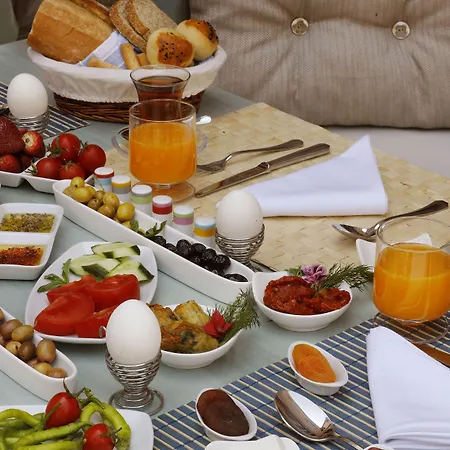 Couette-café Yundantik Cunda Konaklari Ayvalı