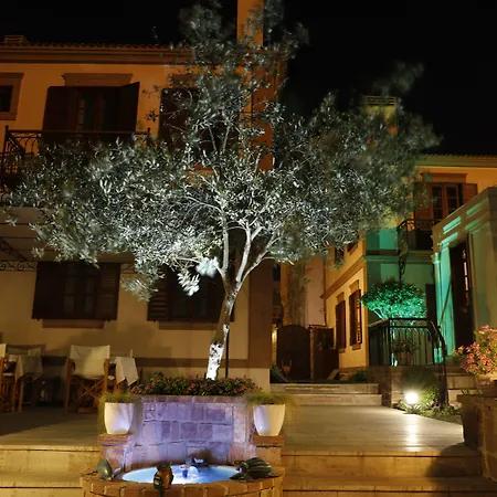 Couette-café Yundantik Cunda Konaklari 4*