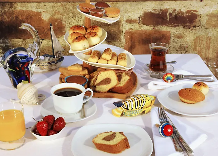 Yundantik Cunda Konaklari Bed & Breakfast 4*