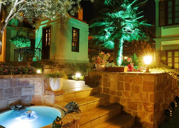 Yundantik Cunda Konaklari Bed & Breakfast 4*