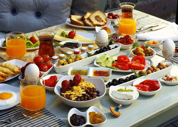 Yundantik Cunda Konaklari Bed & Breakfast 4*